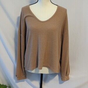 EUC - Lush Bell Sleeve Sweater in Pale Pink - S